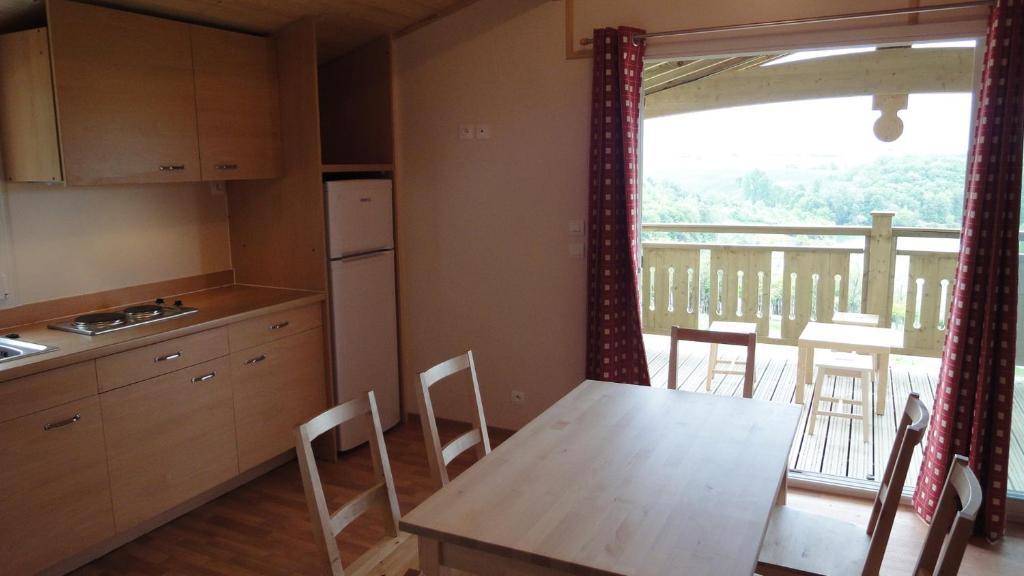 Hotel Chalet Domaine De Combe Ramond Veilhes Zimmer foto