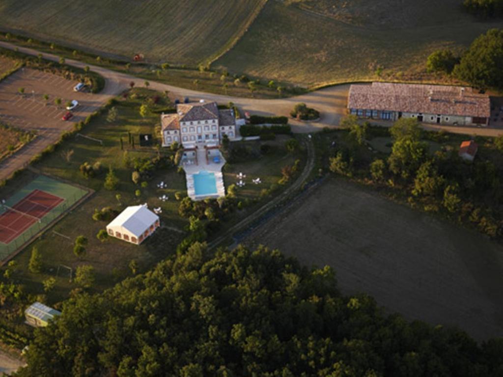 Hotel Chalet Domaine De Combe Ramond Veilhes Exterior foto